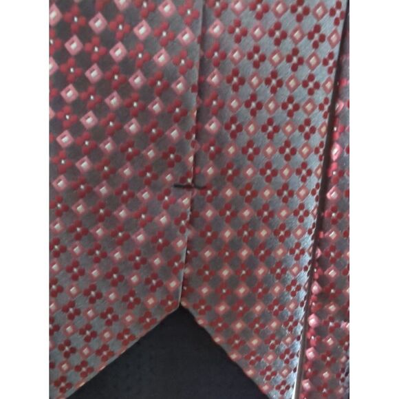 Pierre Cardin Necktie Polyester Red Diamond Geometric Pattern - Picture 4 of 7